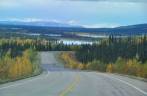 Cores e paisagens de Outono, no trecho americano da Alaska Highway